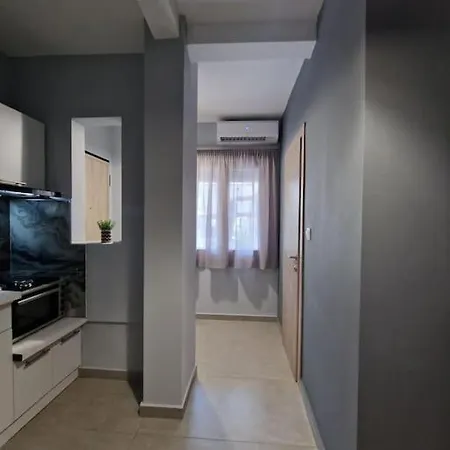 Apartmán Brand New 90m From The Sea 50m2