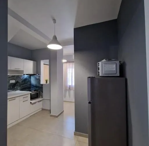 Brand New 90m From The Sea 50m2 Apartamento