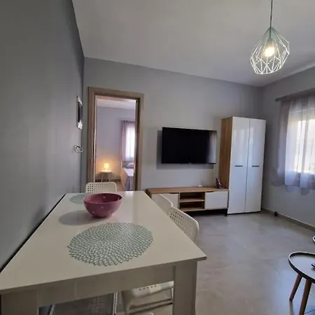 Brand New 90m From The Sea 50m2 Lägenhet *
