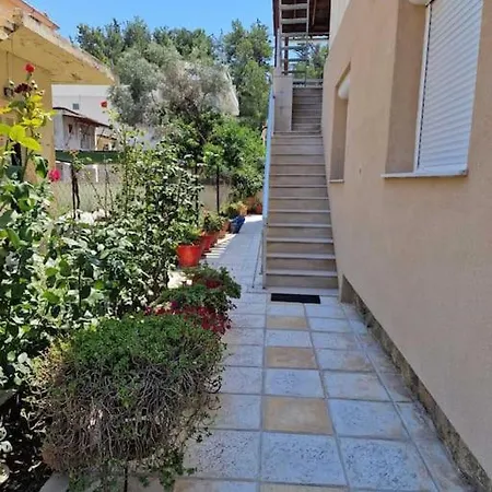 Brand New 90m From The Sea 50m2 Agia Trias