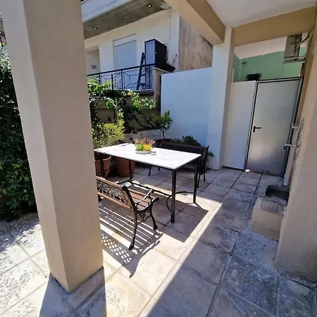 Appartement Brand New 90m From The Sea 50m2 *